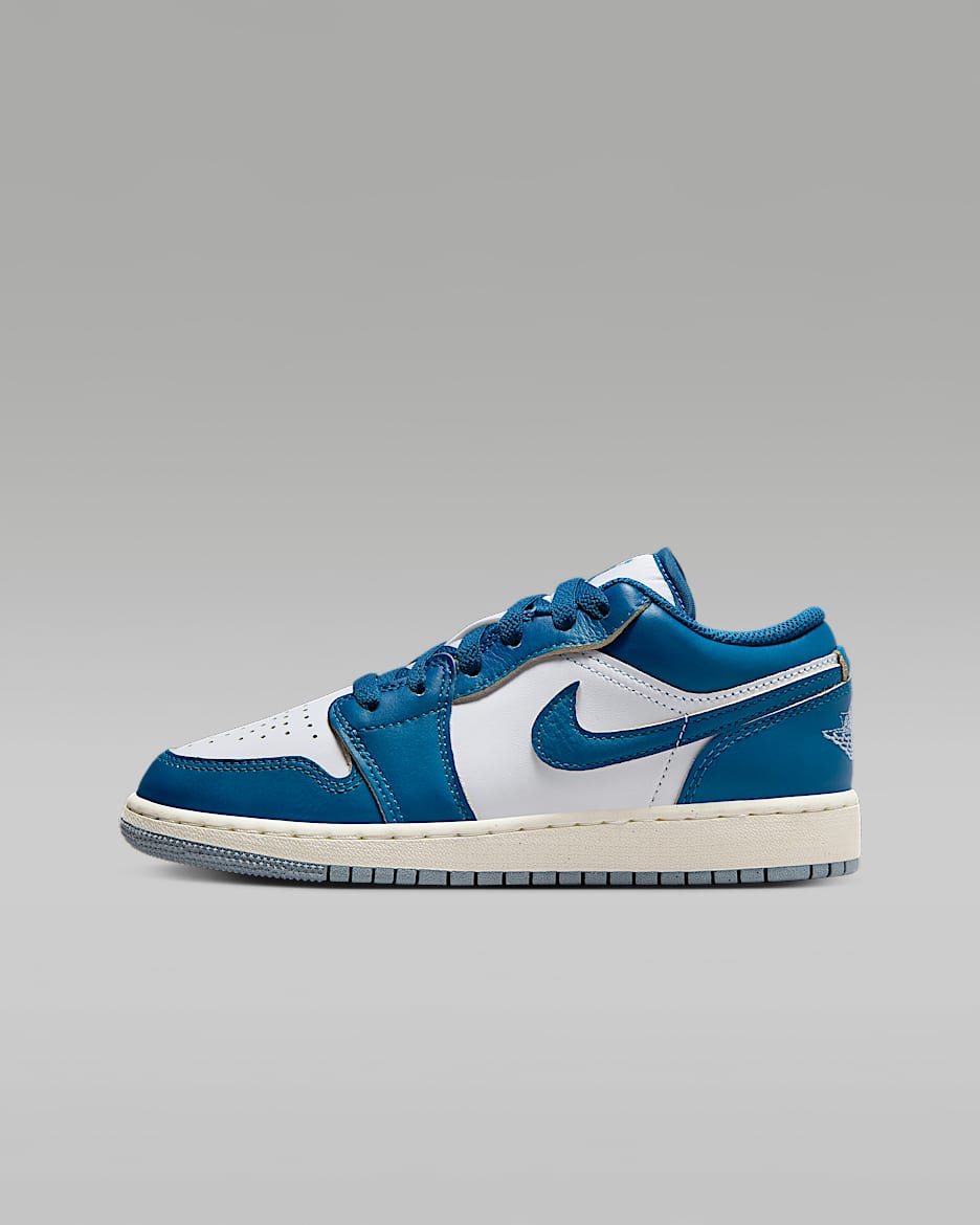 Air Jordan 1 Low SE Older Kids Shoes
